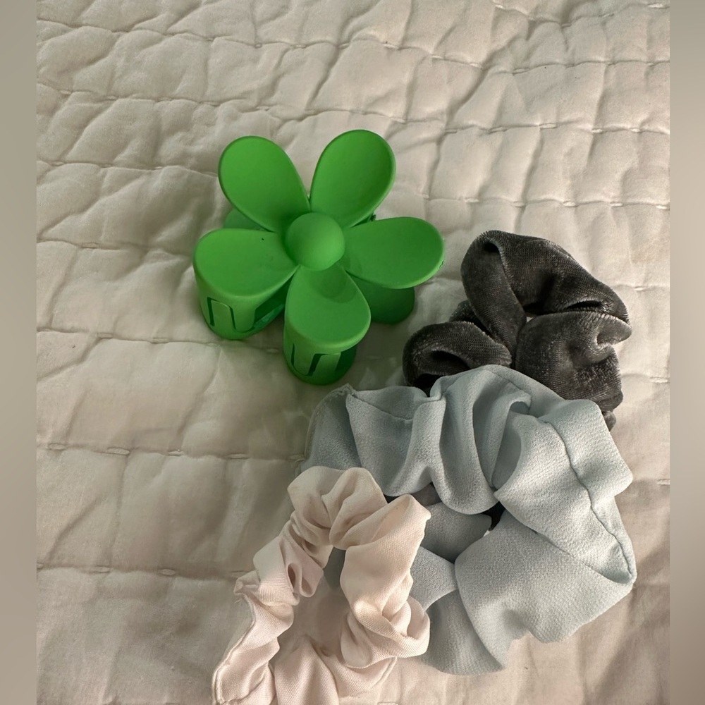 🌷Green Hair Accessories🌷
